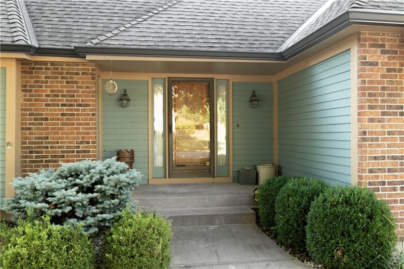 8626 Dice Ln, Lenexa, KS 66215
