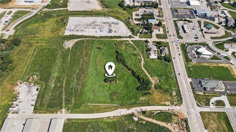 S 169 Hw, Smithville, MO 64089