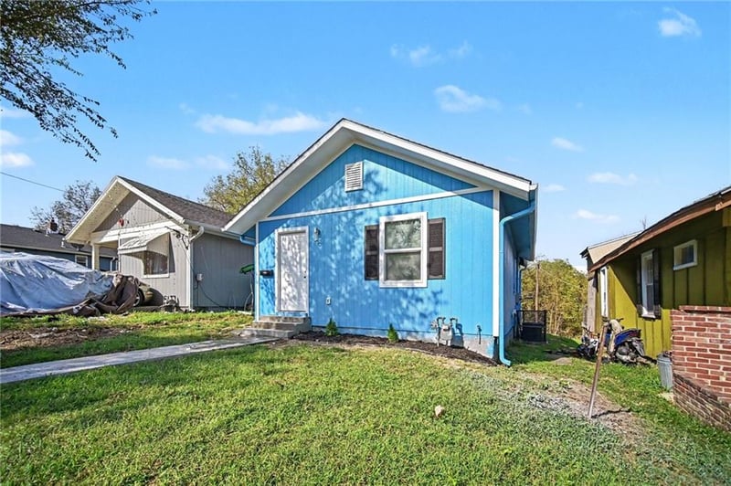 2306 N Hallock St, Kansas City, KS 66101