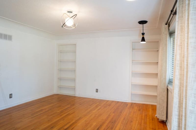 Ridge Dr, Sugar Creek, MO 64054