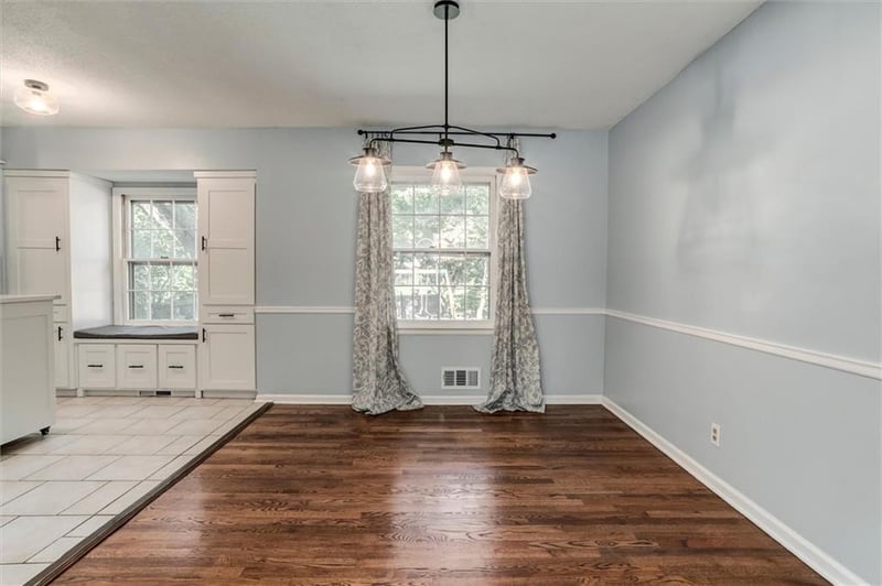 9304 Switzer St, Overland Park, KS 66214
