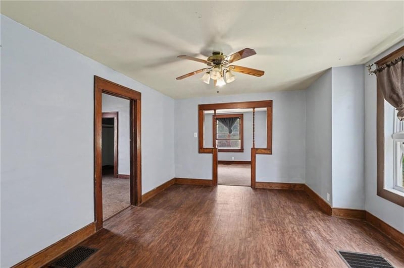 2002 Chester St, Kansas City, KS 66103