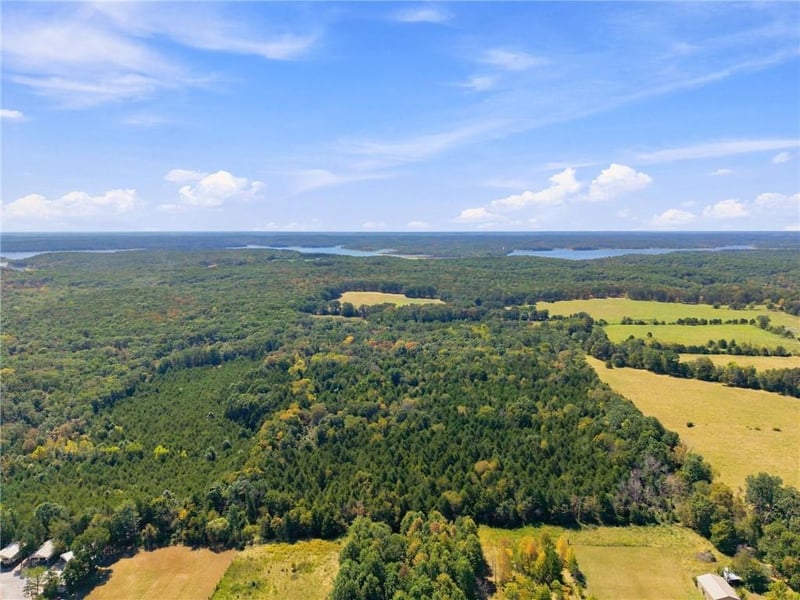430 SE 1251st Rd, Clinton, MO 64735