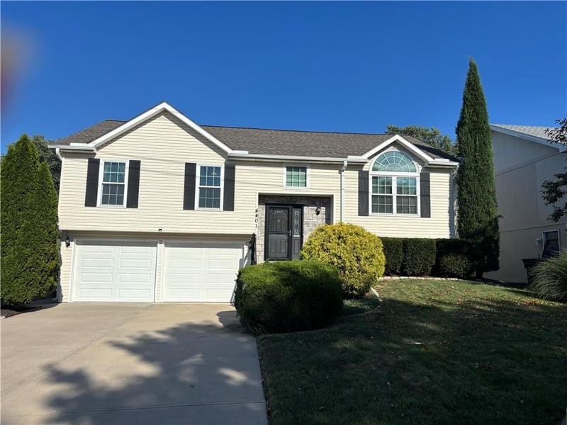 4401 Broadway Ter, Leavenworth, KS 66048
