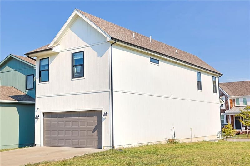 23509 E 11th Ter S, Independence, MO 64056