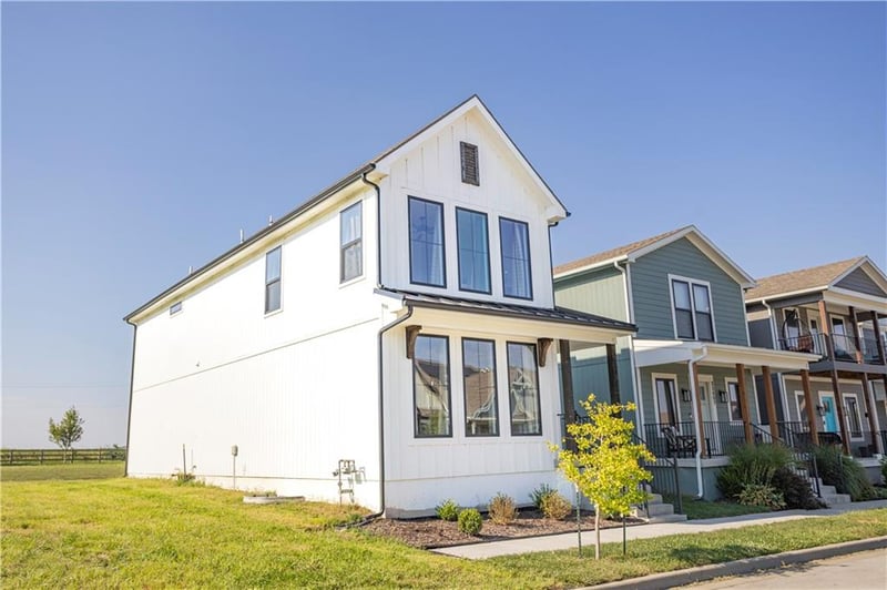 23509 E 11th Ter S, Independence, MO 64056