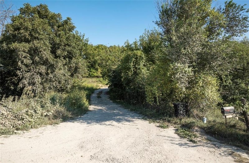 6155 Newton Rd, Odessa, MO 64076