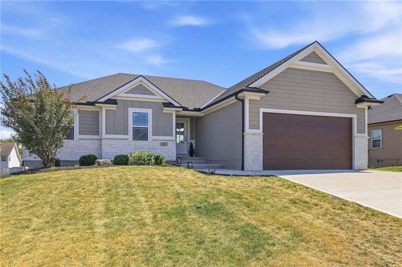 305 S Wilson St, Archie, MO 64725