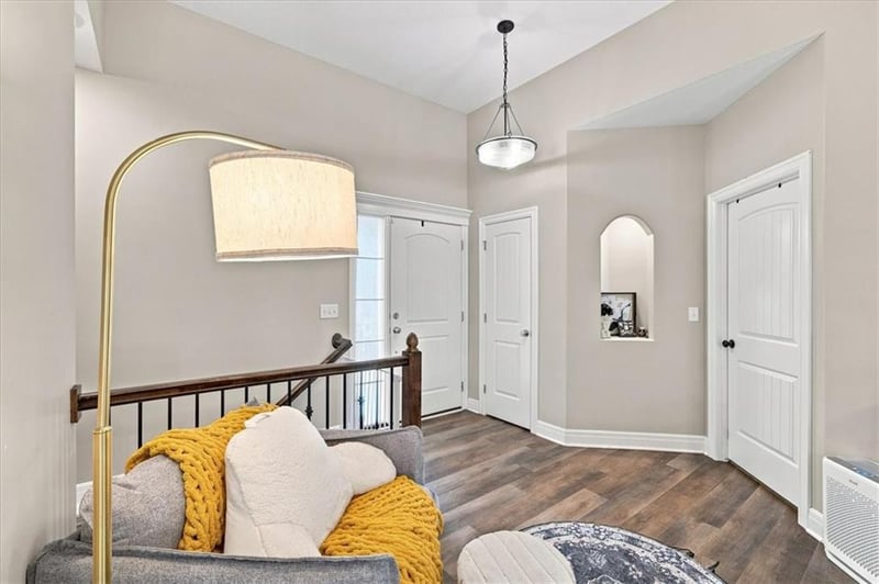 14 SE 230 Rd, Warrensburg, MO 64093