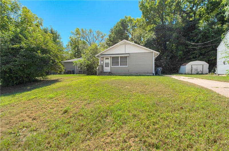 4319 Towers Rd, Kansas City, MO 64130