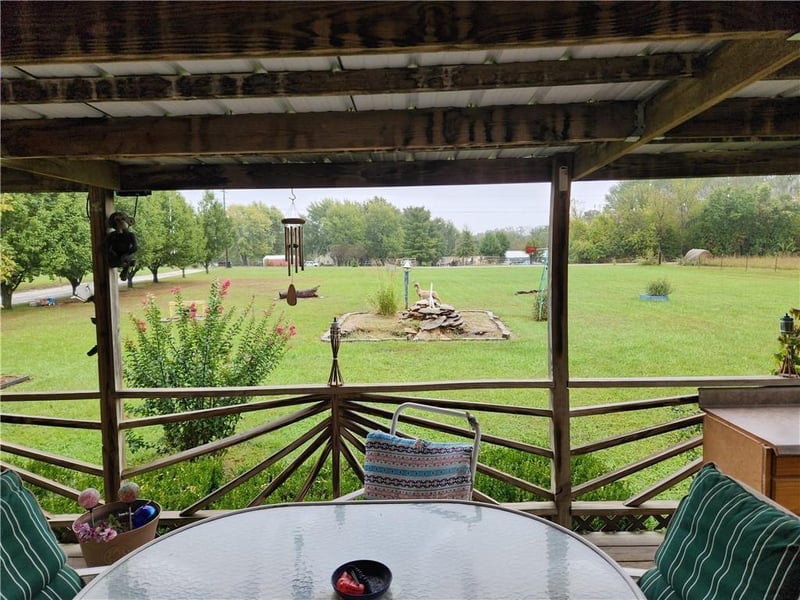 333 SE 901st Rd, Clinton, MO 64735