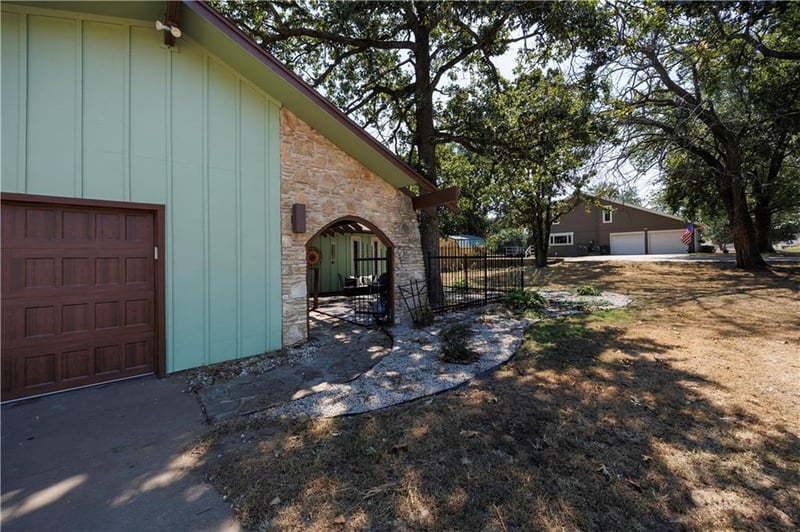 2936 Crown Dr, Independence, KS 67301