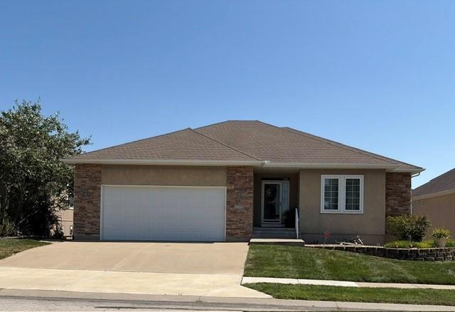 4725 SW Soldier Dr, Lee's Summit, MO 64082