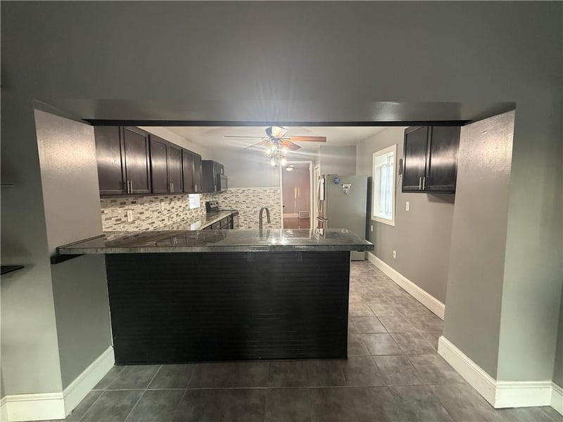 778 Highland Ave, Lexington, MO 64067