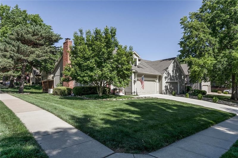 12014 Hemlock St, Overland Park, KS 66213