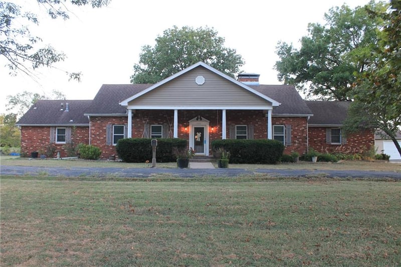 1805 New Mexico Rd, Iola, KS 66749