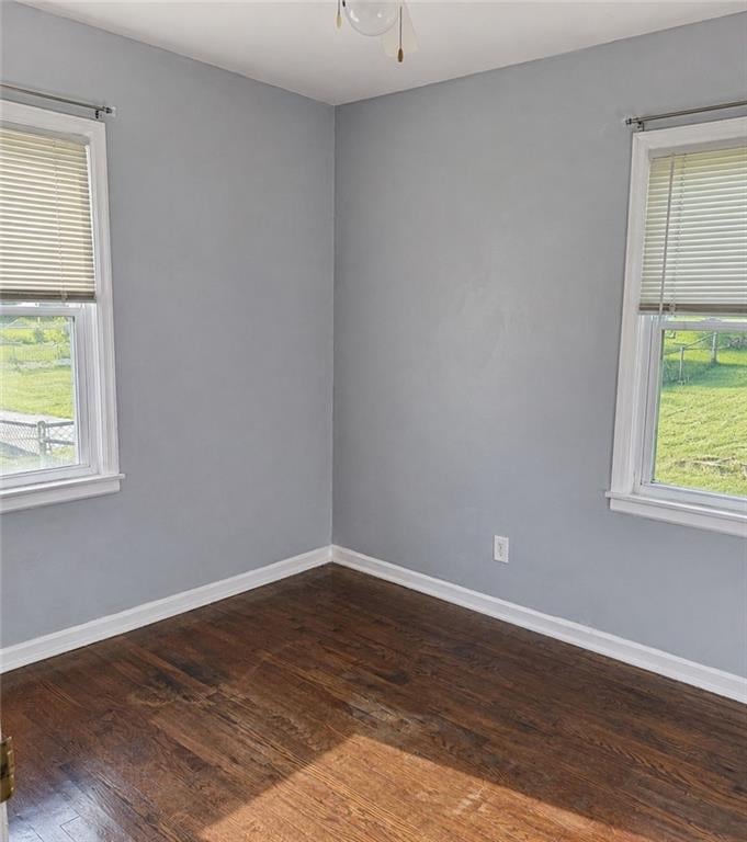 17000 E Sailsbury Rd, Independence, MO 64056