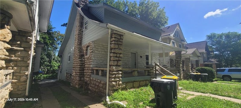 2950 Lockridge St, Kansas City, MO 64128