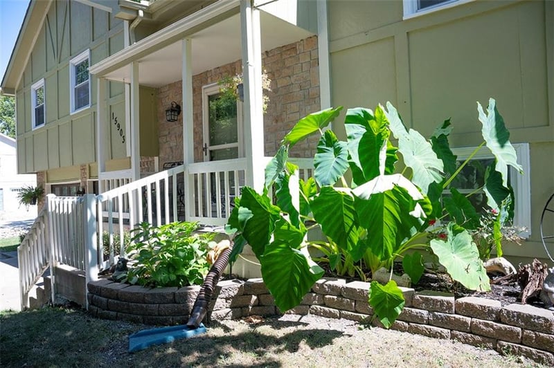 15903 Slater Ave, Belton, MO 64012