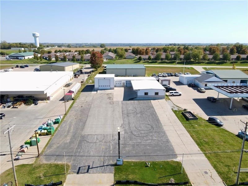 2507 S Main St, Maryville, MO 64468