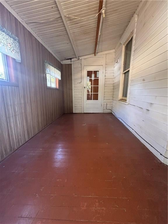 1027 E 6th St, Cherryvale, KS 67335