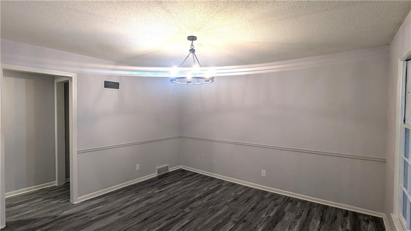4444 E 107th Ter, Kansas City, MO 64137