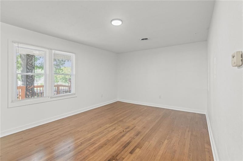 2308 NW 86th Ter, Kansas City, MO 64154