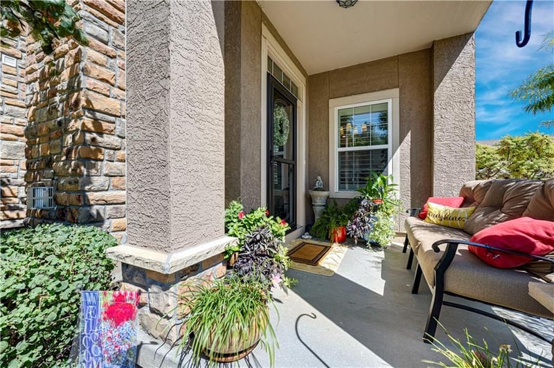 16010 Granada St #110, Overland Park, KS 66085