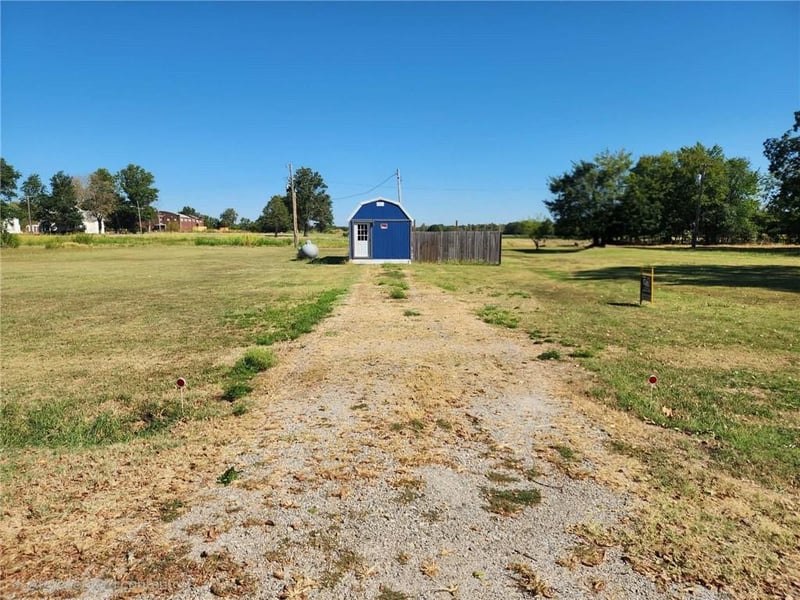 112 & 116 Mcclung St, West Mineral, KS 66782