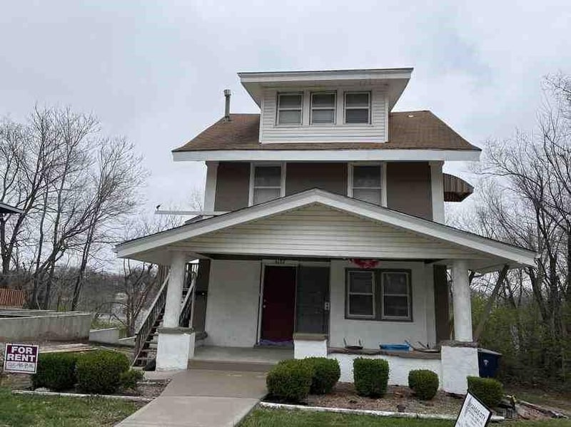 4137 Virginia Ave, Kansas City, MO 64110