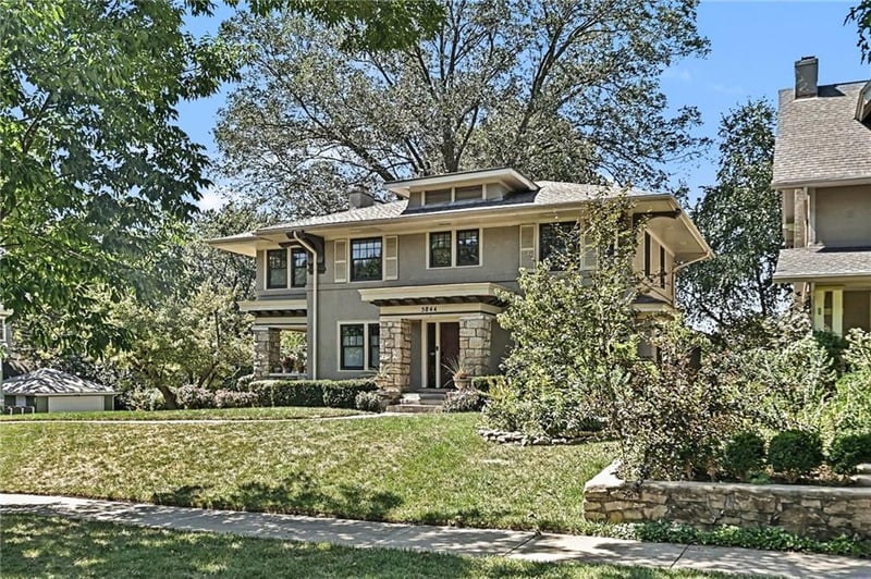 5844 Grand Ave, Kansas City, MO 64113