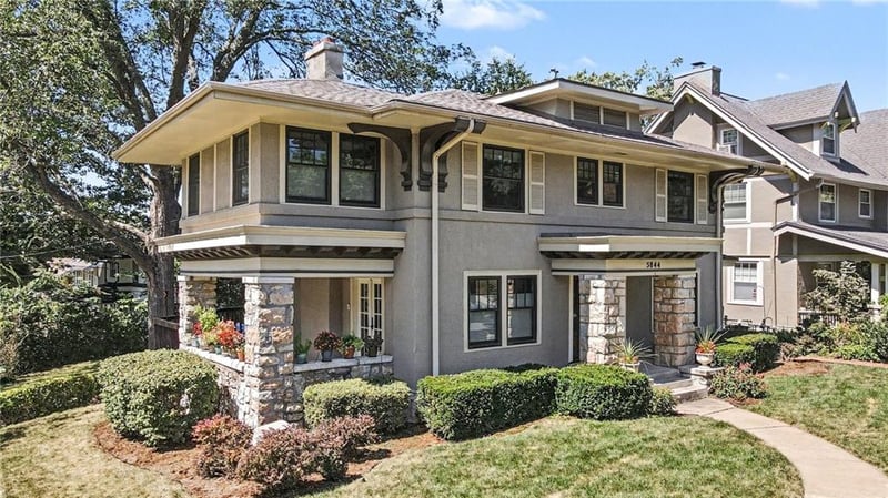 5844 Grand Ave, Kansas City, MO 64113