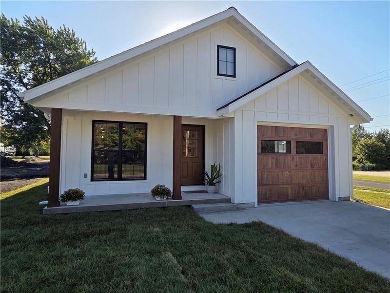 237 Cowgill St, Chillicothe, MO 64601