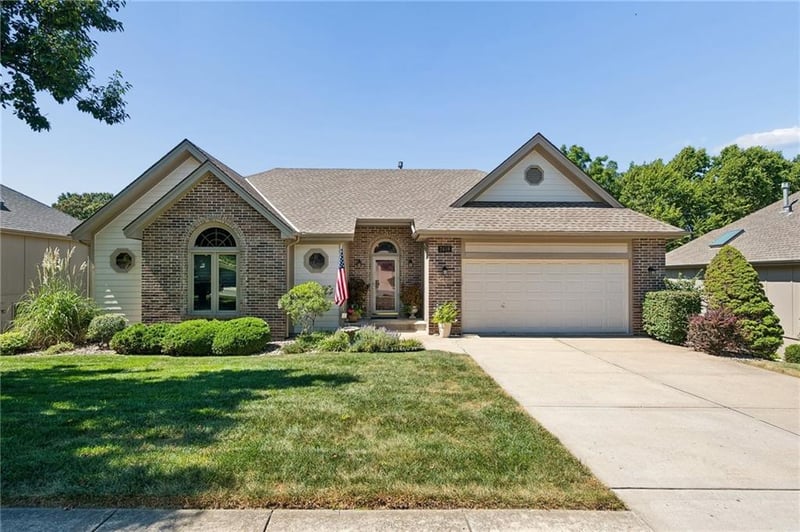 7418 N Prospect Ave, Gladstone, MO 64119
