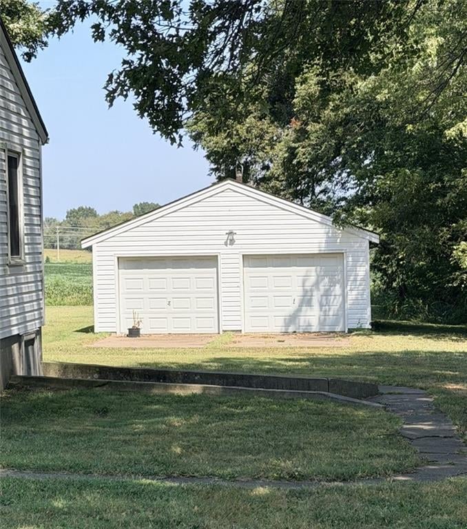100 W Lee St, Butler, MO 64730