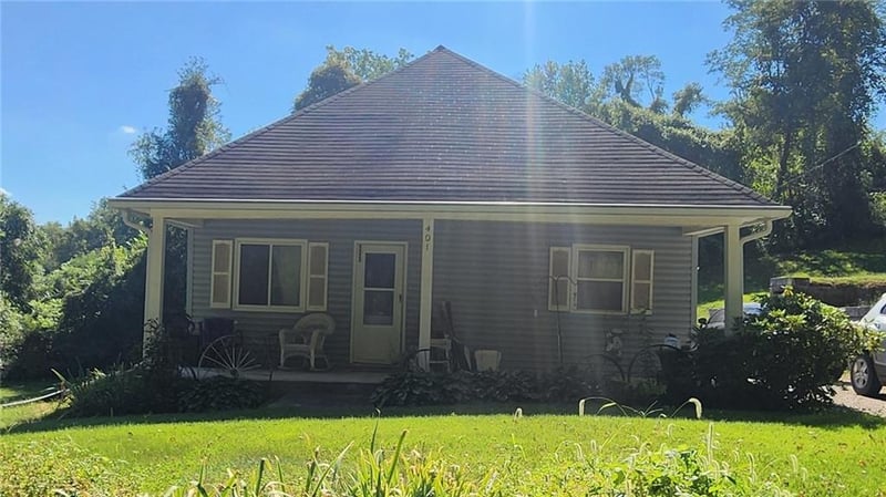 401 Biddle St, Camden, MO 64019