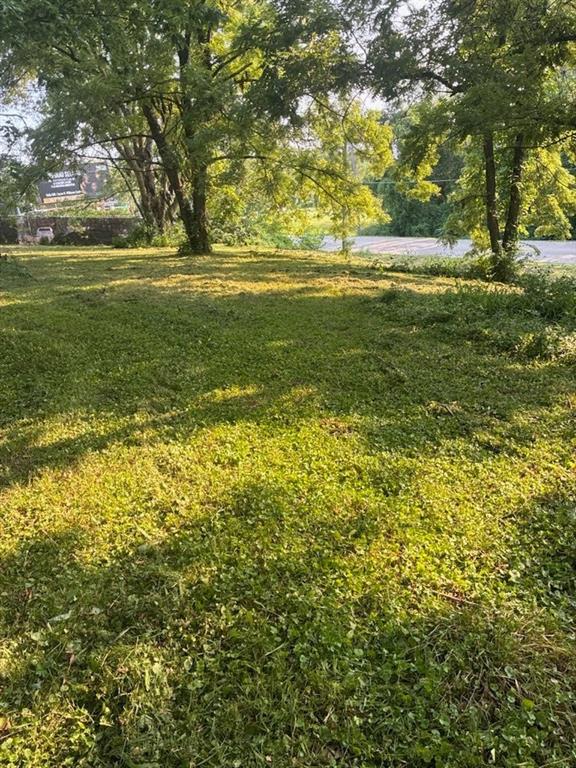 4801 NW Waukomis Dr, Northmoor, MO 64151