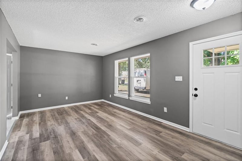 1300 N Inca Dr, Independence, MO 64056