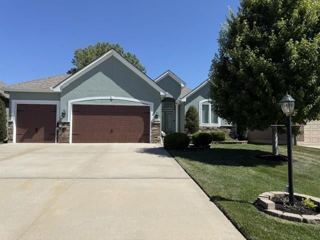 3357 SW Jessie Ln, Lee's Summit, MO 64082