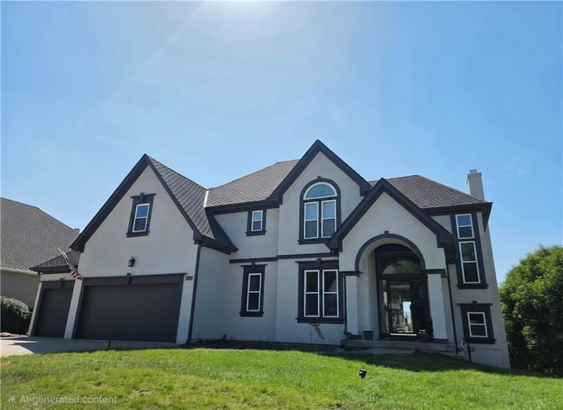 8008 Park Ridge Dr, Parkville, MO 64152