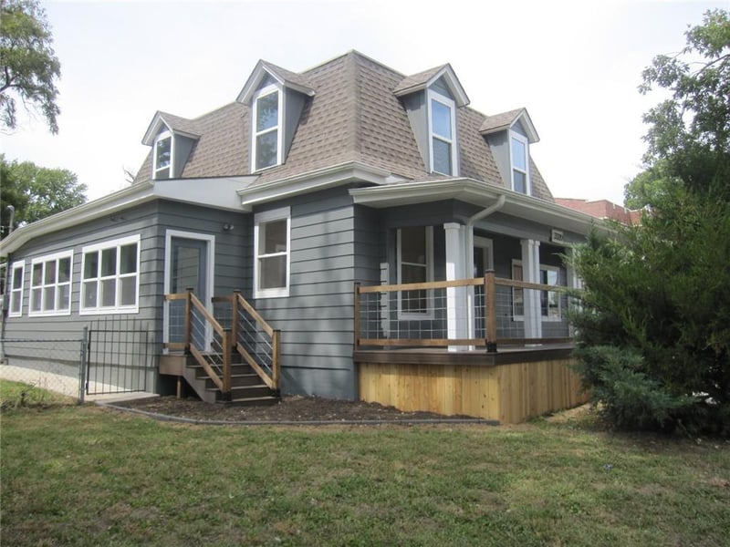 3320 Saint Joseph Ave, St Joseph, MO 64505