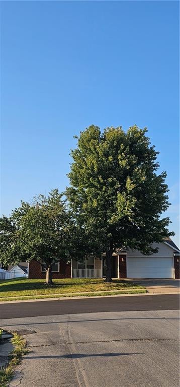 3405 Stardust Dr, St Joseph, MO 64503