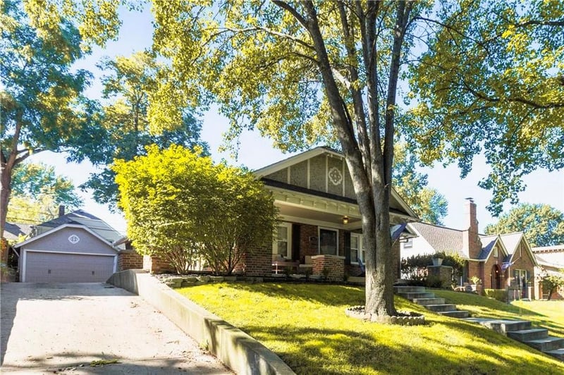 303 E 66th St, Kansas City, MO 64113
