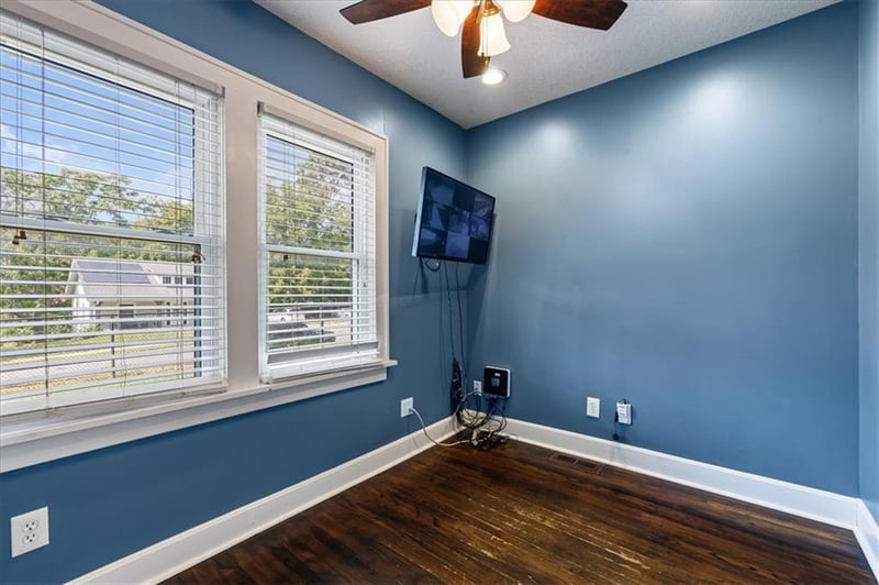 8315 Paseo Blvd, Kansas City, MO 64131