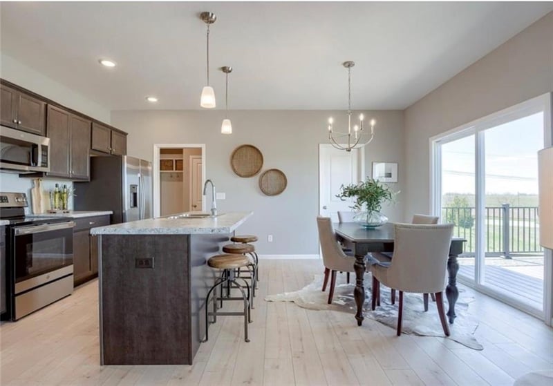3037 NW 96th Ter, Kansas City, MO 64154