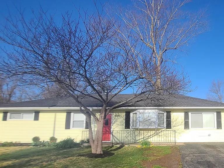 11316 Lewis Ave, Kansas City, MO 64134