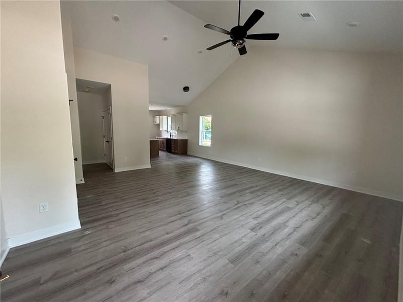 440 N Prairie St, Liberty, MO 64068
