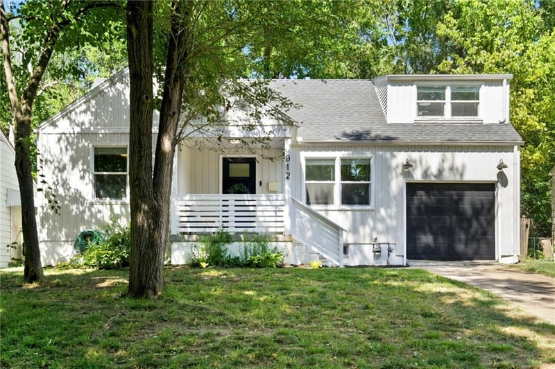 912 E 78th St, Kansas City, MO 64131