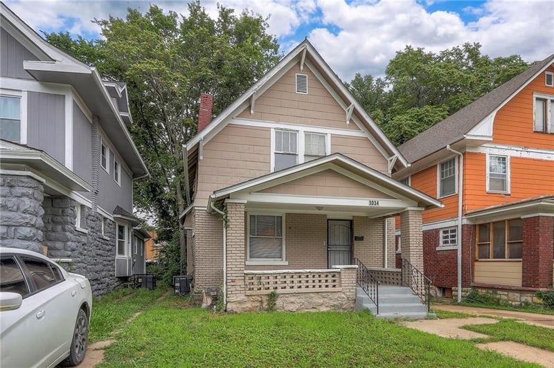 3034 E 32nd St, Kansas City, MO 64128