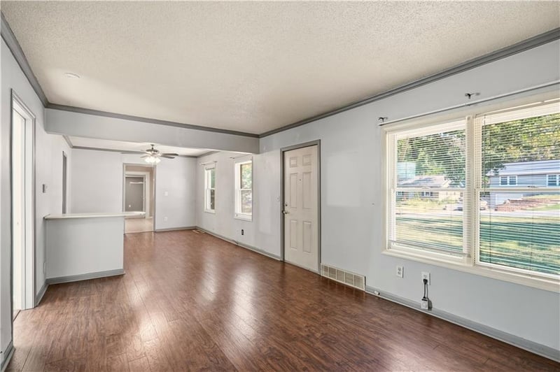 3108 S 47th St, Kansas City, KS 66106